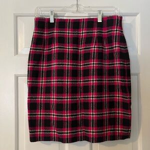 NWT
Pink Plaid Wool Anne Taylor Mini Skirt
Size 10